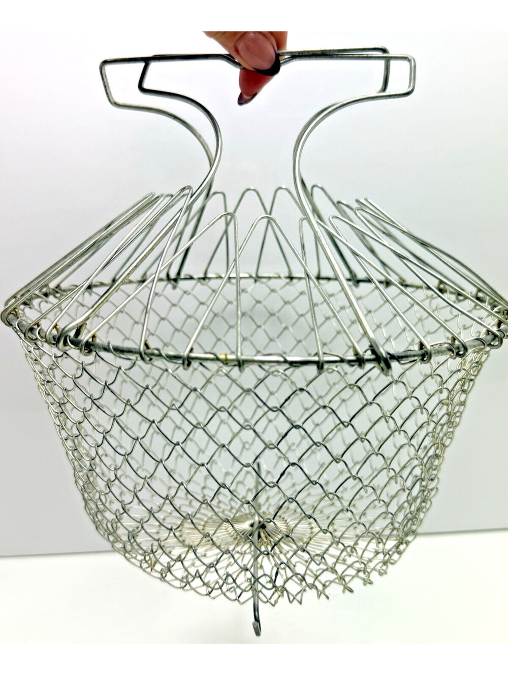 Vtg French Wire Egg Basket Collapsible Fruit Vegetable Farmhouse 9" diameter